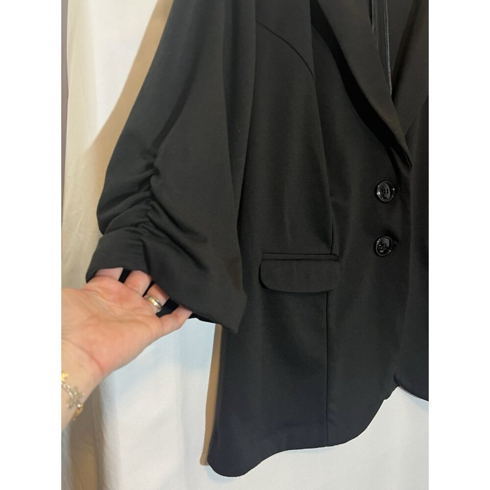 Torrid 3 Women Blazer Plus Size 3X Black 3/4 Ruched Sleeve Vintage Buttons - Picture 4 of 10